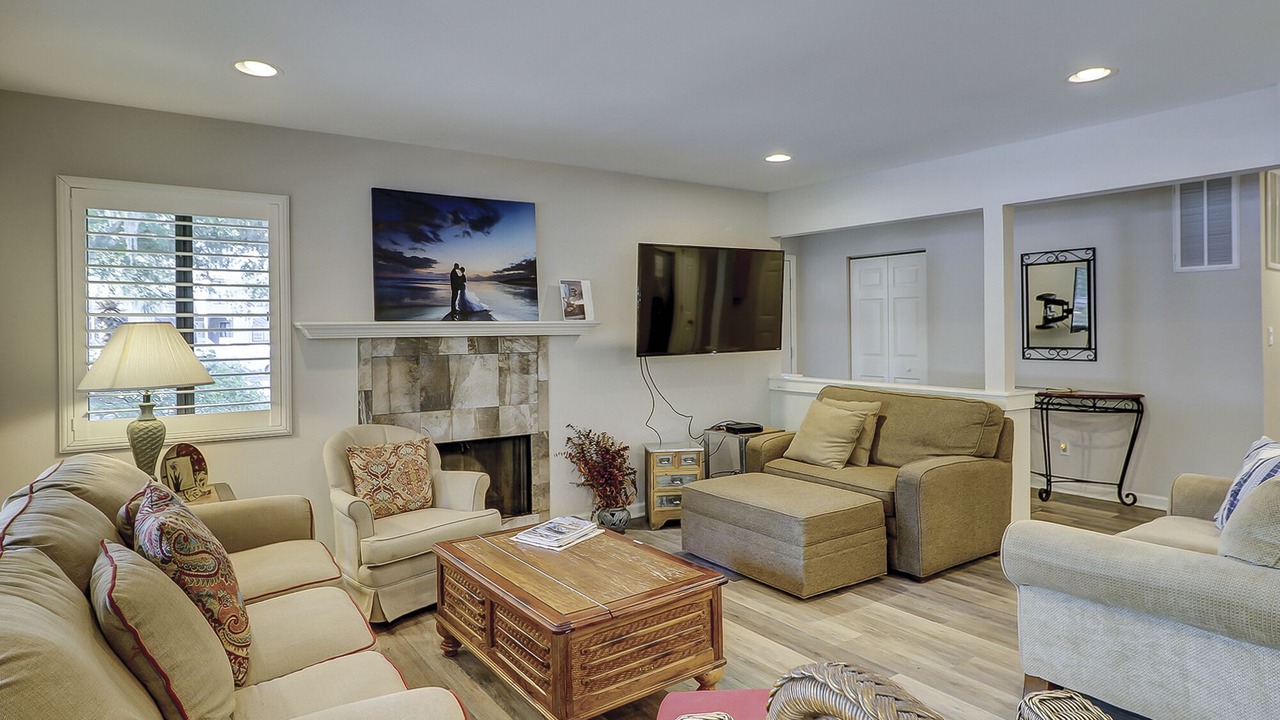 Photo of Livingroom in Shipyard Plantation
