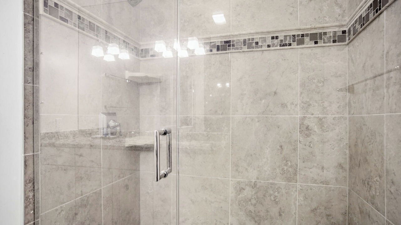 Photo of Bathroom in Shipyard Plantation