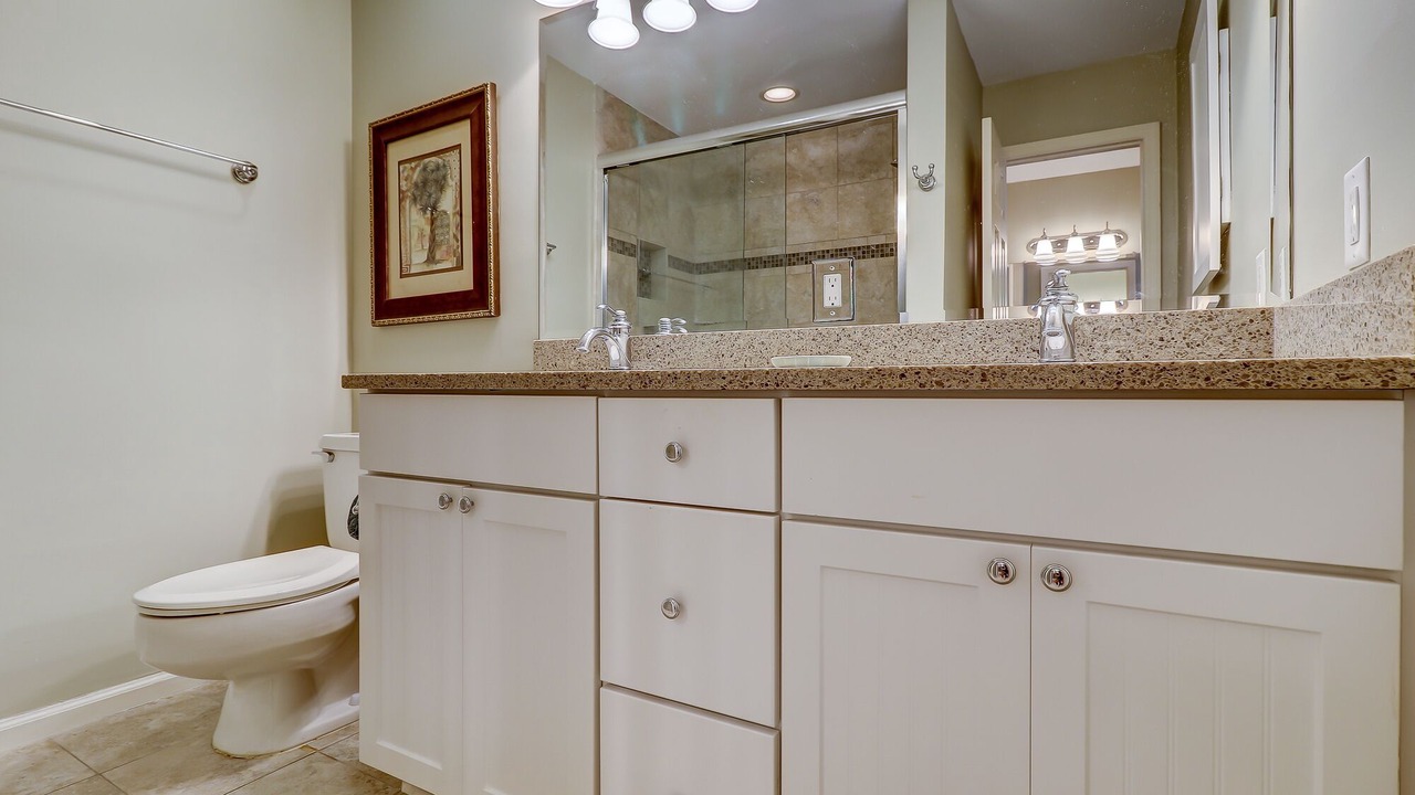 Photo of Bathroom in Shipyard Plantation