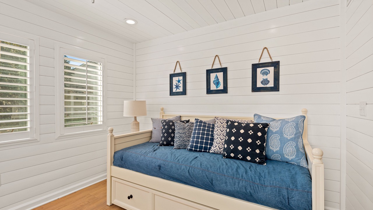 Photo of Bedroom in Spinnaker Beachhouses