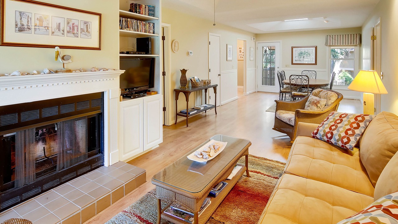 Photo of Livingroom in Seabrook Island