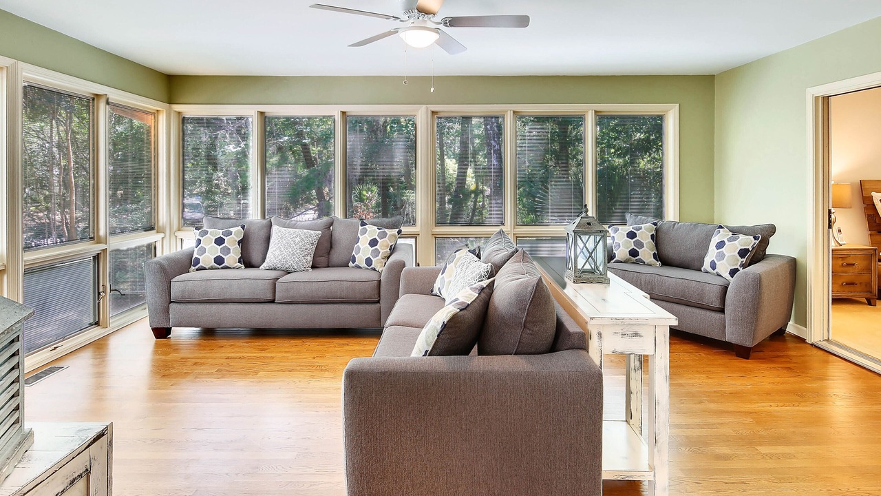 Photo of Livingroom in Seabrook Island