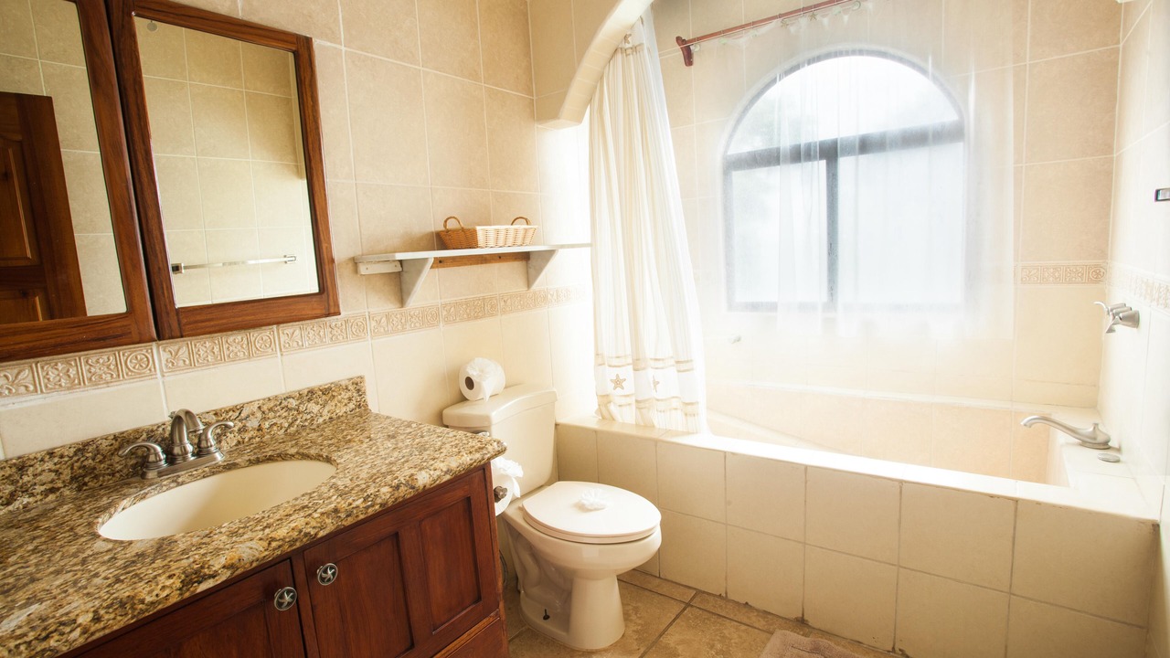 Photo of Bathroom in Playa Flamingo
