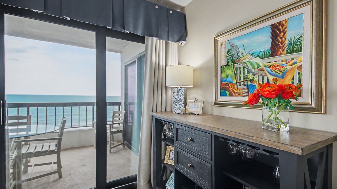 Photo of Livingroom in Crescent Beach