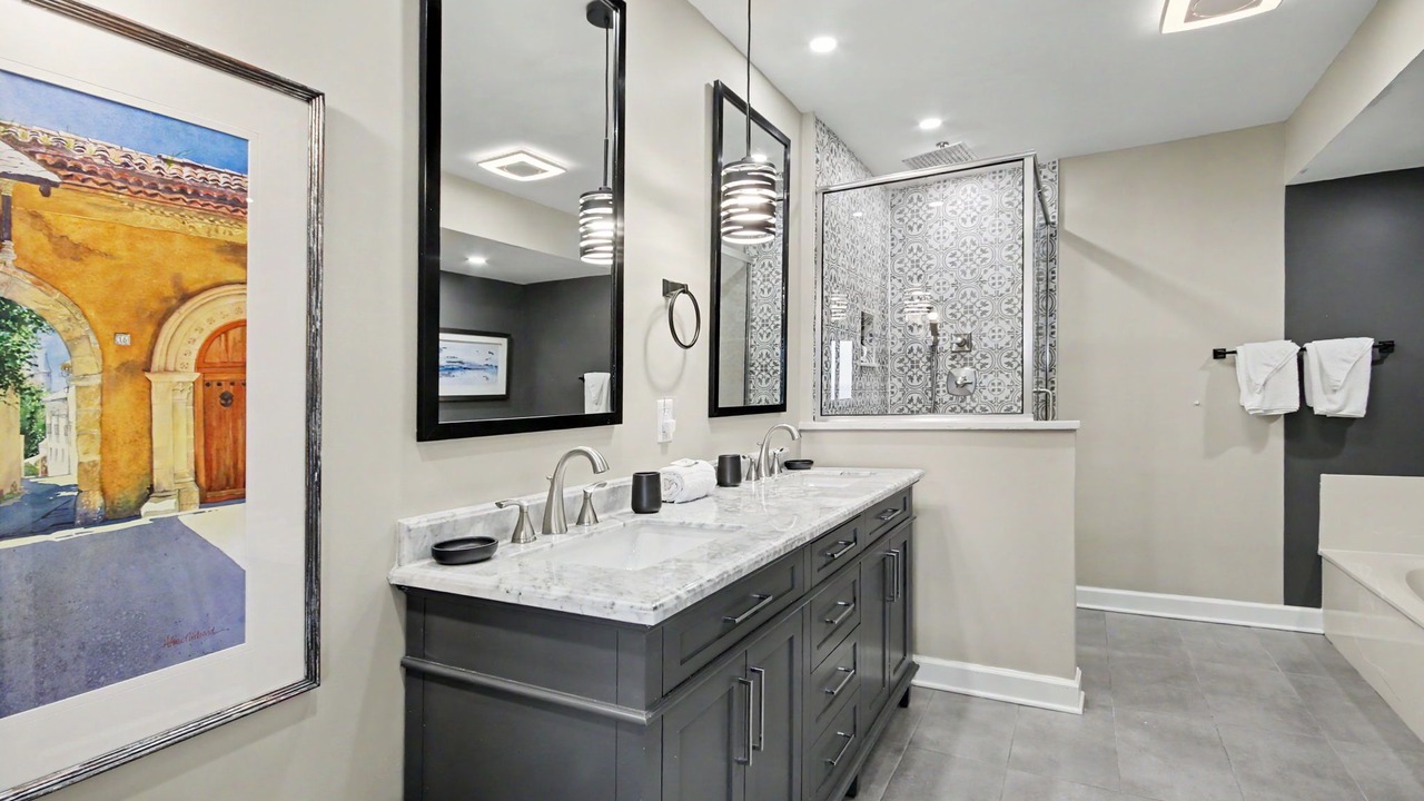 Photo of Bathroom in Crescent Beach