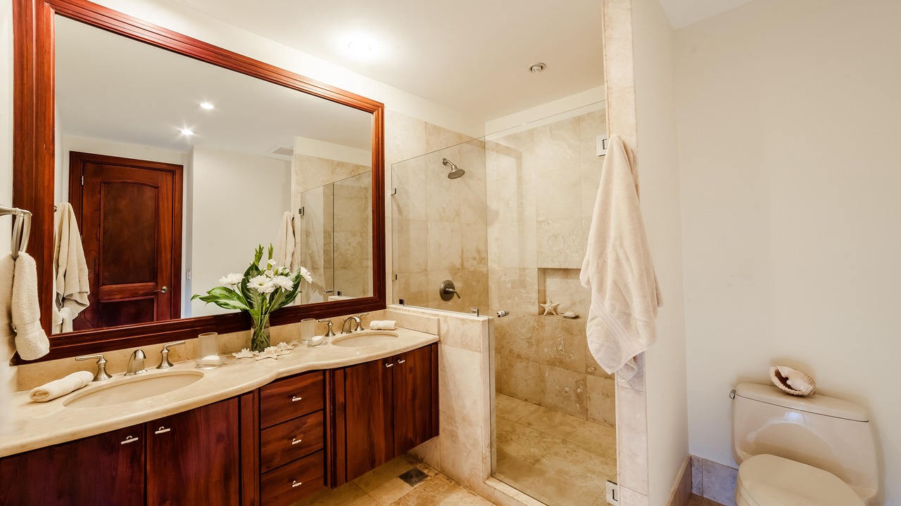 Photo of Bathroom in Playa Langosta