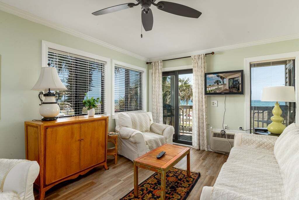 Photo of Livingroom in Myrtle Beach