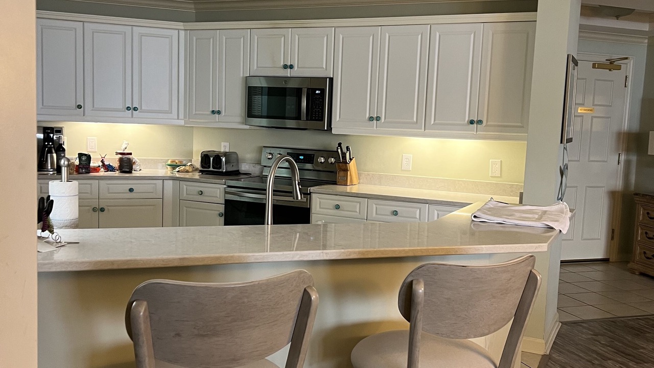 Photo of Kitchen in Arcadian Shores