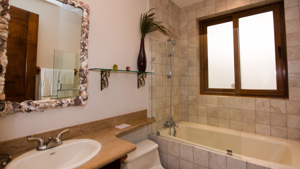 Photo of Bathroom in Playa Hermosa