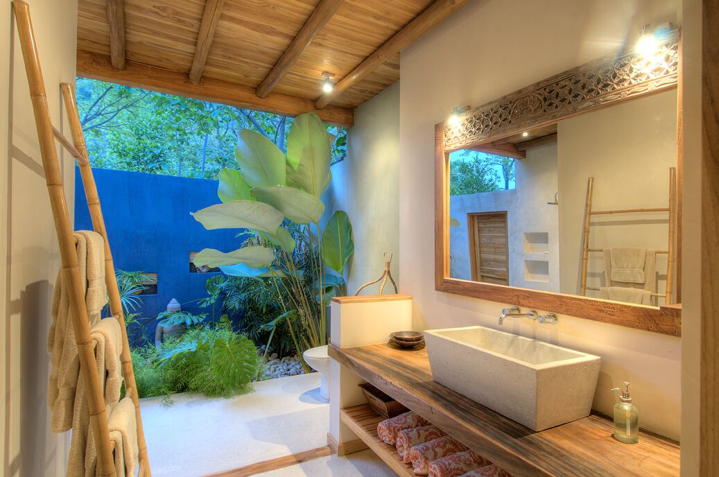 Photo of Bathroom in Playa Hermosa Cobano