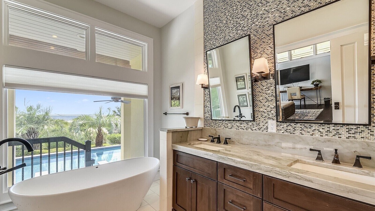 Photo of Bathroom in Palmetto Dunes