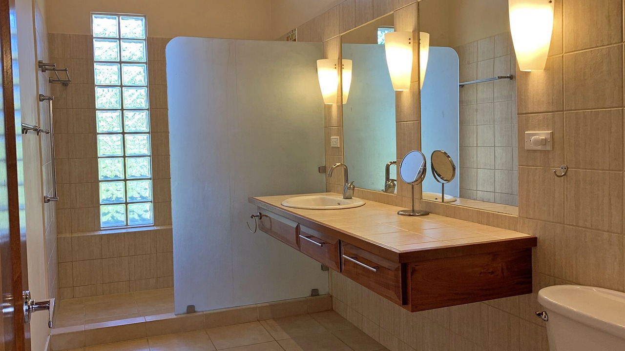 Photo of Bathroom in Puerto Carrillo