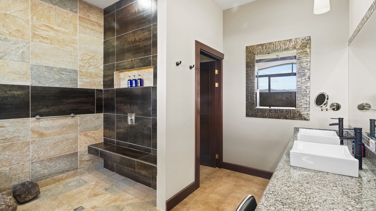 Photo of Bathroom in Coco
