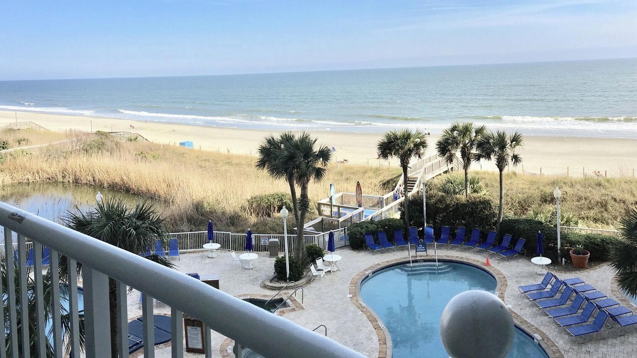 Photo of Others in Arcadian Shores