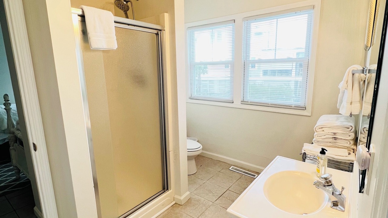 Photo of Bathroom in Sullivan's Island