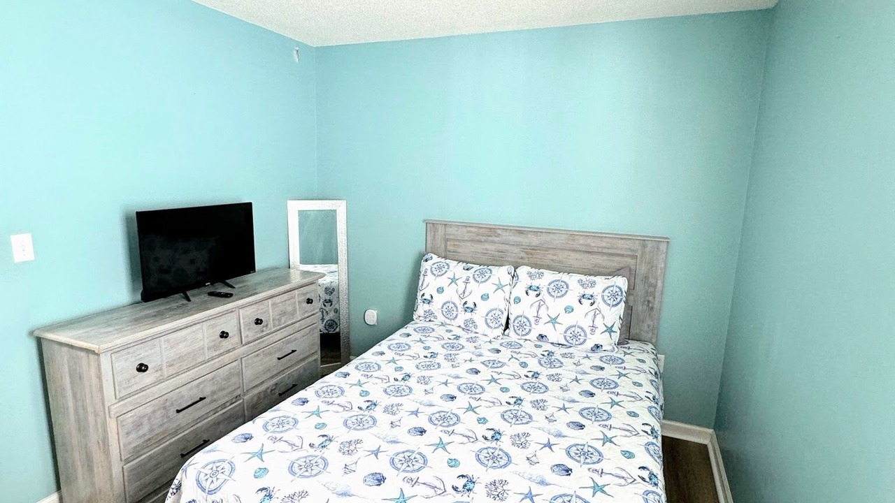 Photo of Bedroom in Windy Hill