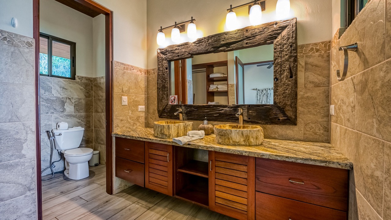 Photo of Bathroom in Ballena