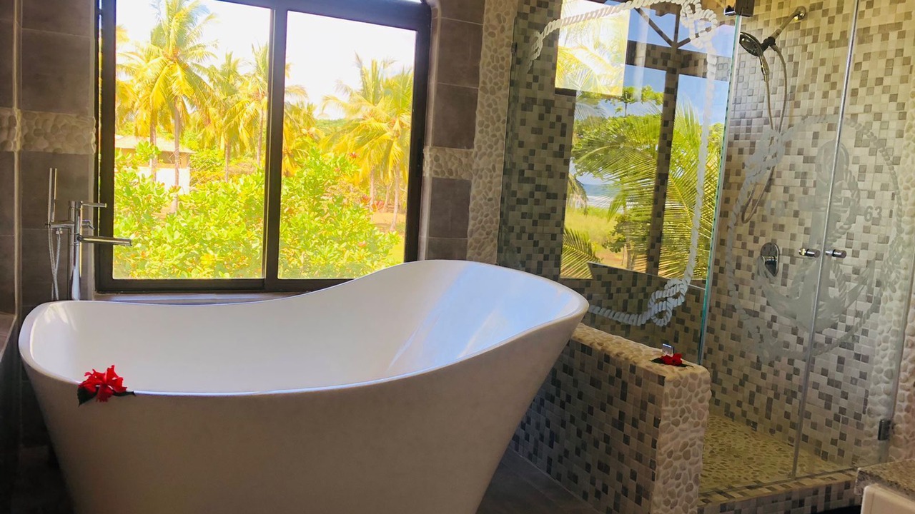 Photo of Bathroom in Playa Coyote