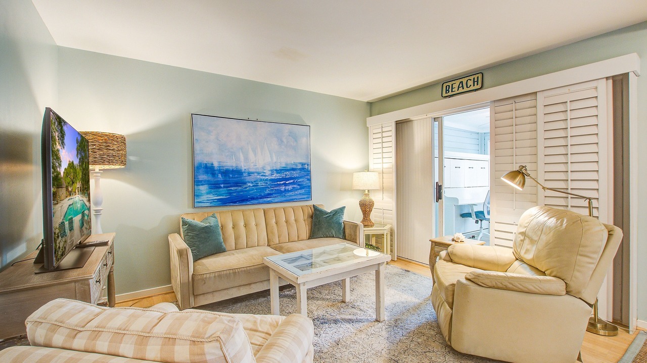 Photo of Livingroom in Seabrook Island