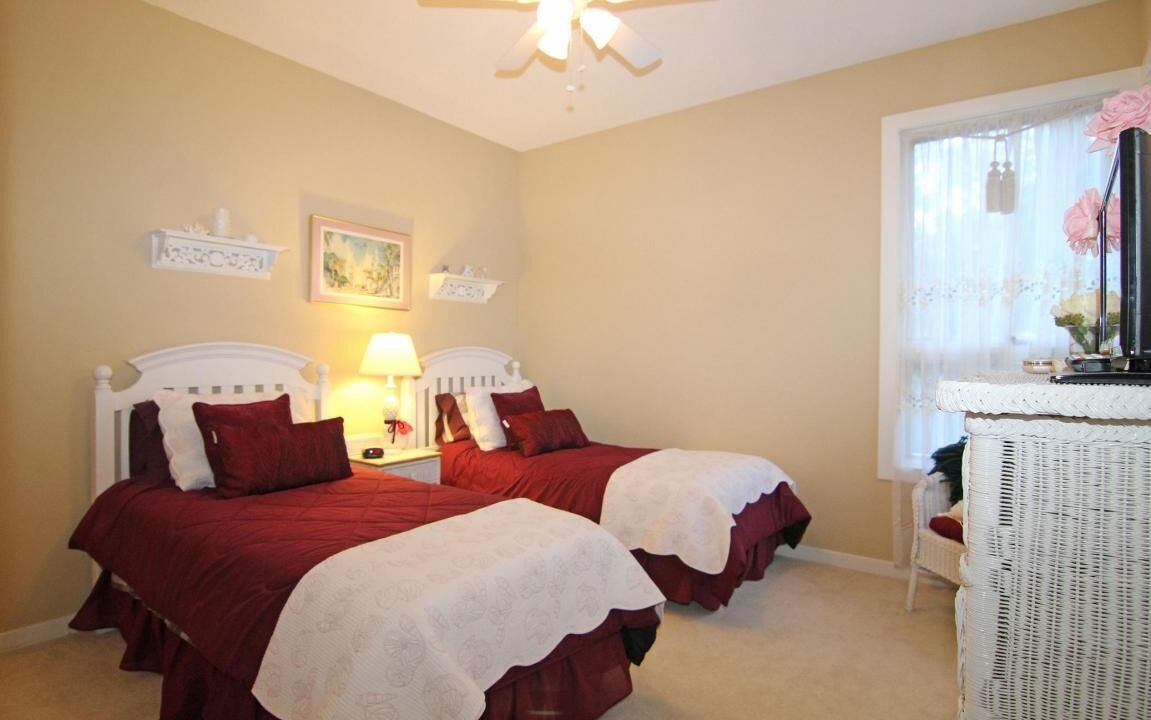 Photo of Bedroom in Vanderhorst Plantation