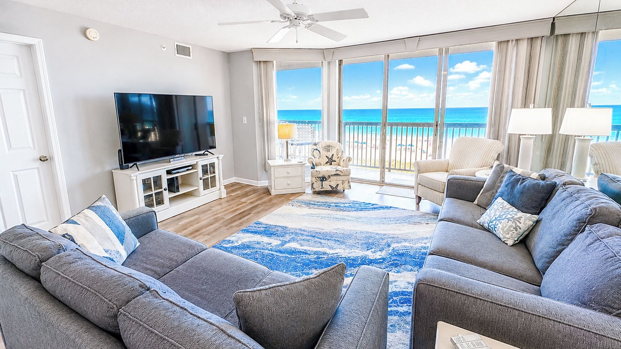 Photo of Livingroom in Windy Hill