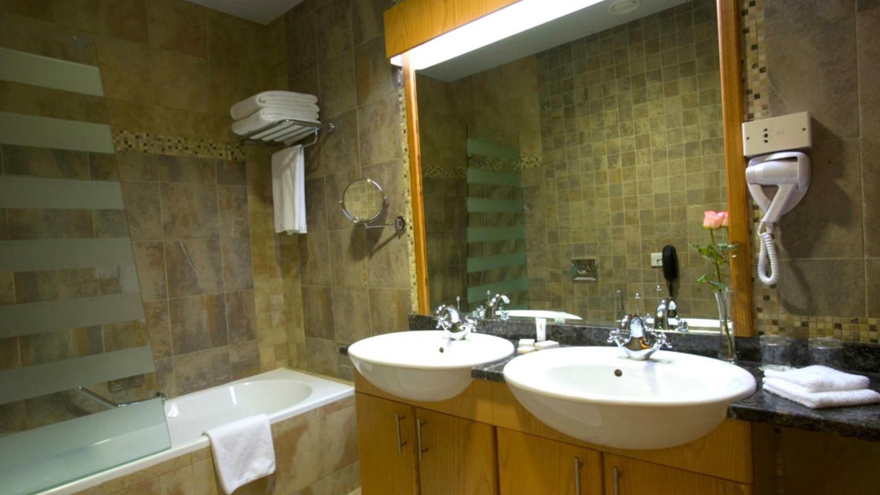 Photo of Bathroom in Al Barsha 1