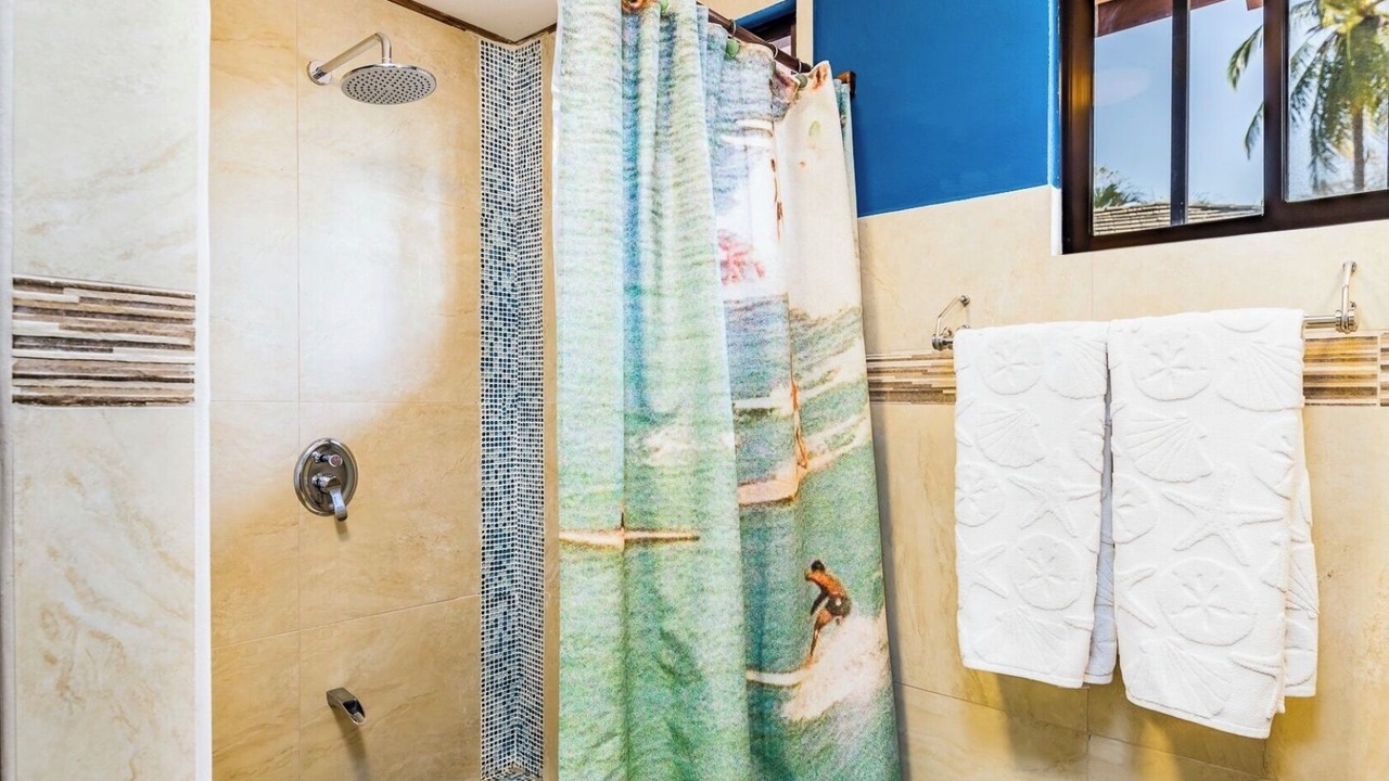 Photo of Bathroom in Palm Beach Estates