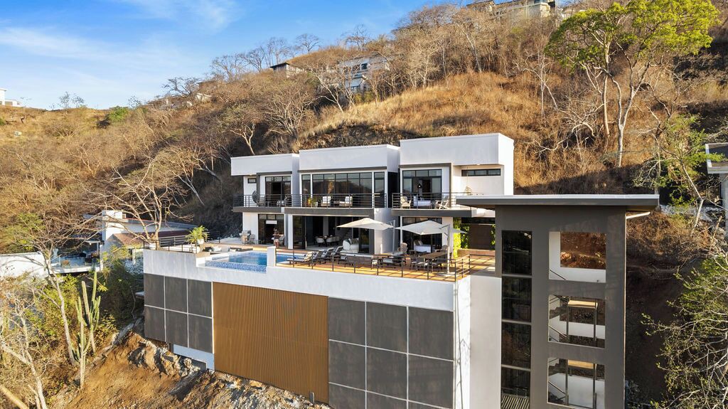 Photo of Outdoor in Coco