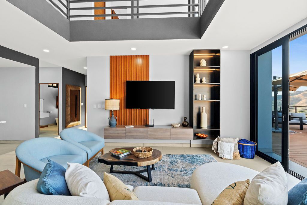 Photo of Livingroom in Coco