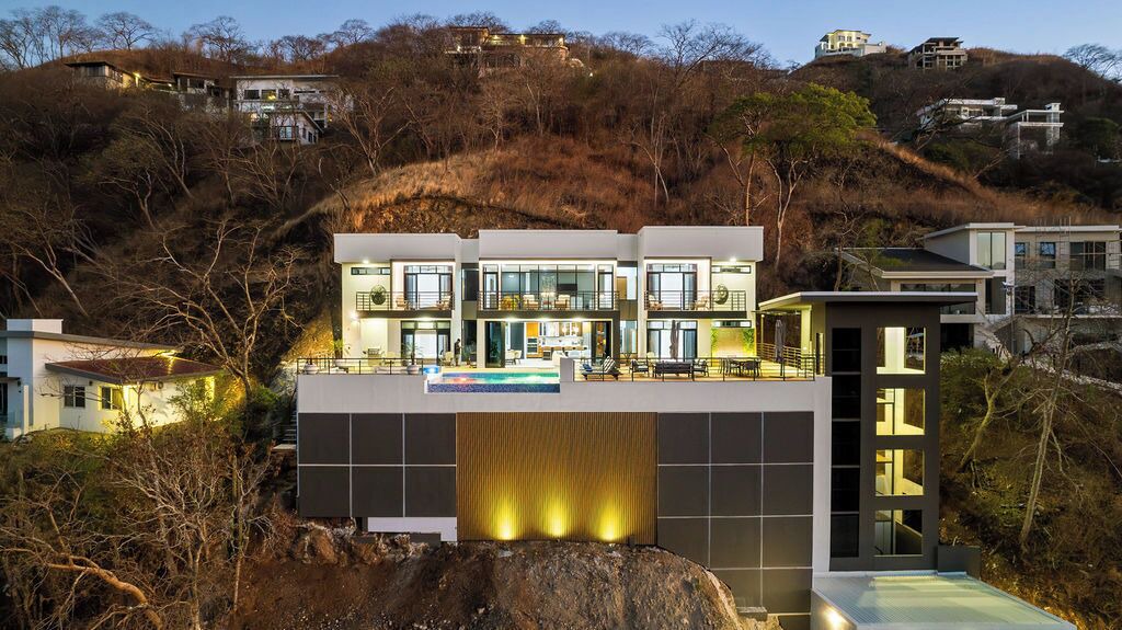 Photo of Outdoor in Coco