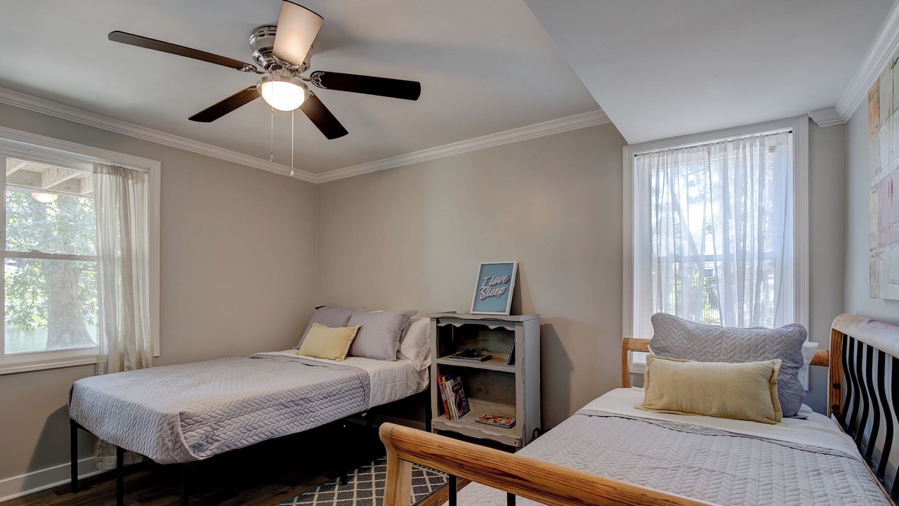Photo of Bedroom in Forest Acres