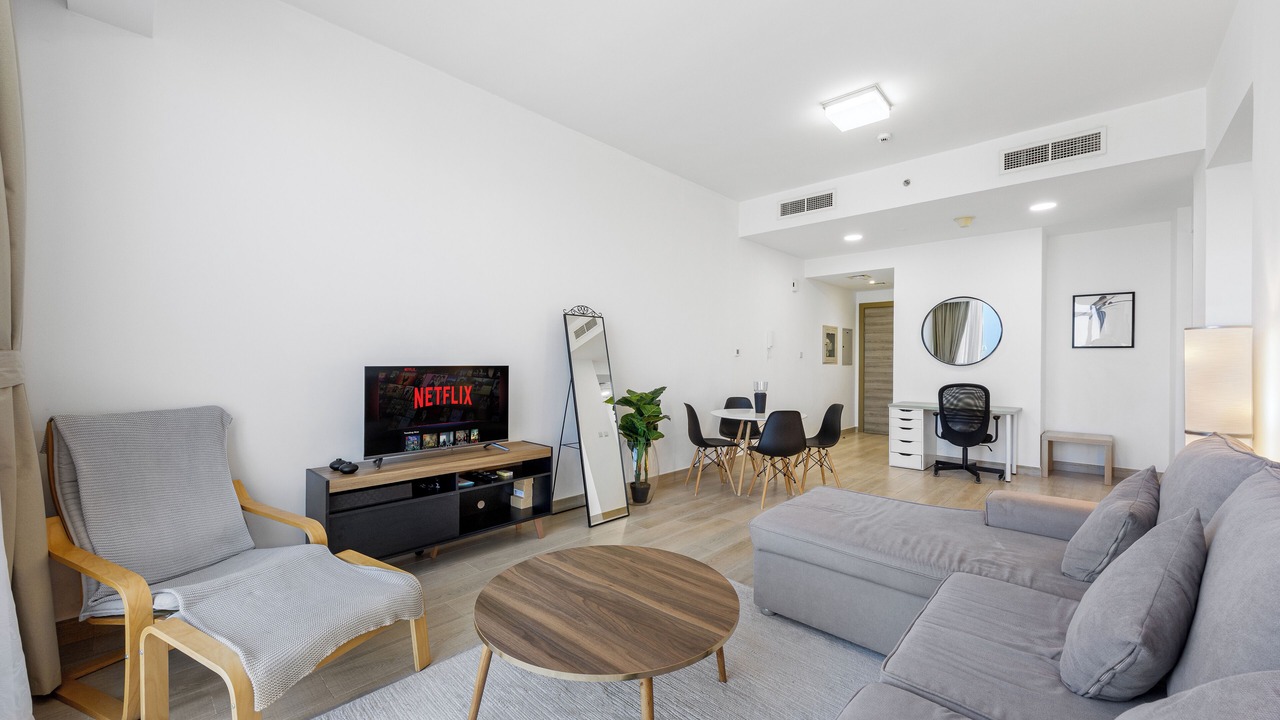 Photo of Livingroom in Jumeirah Village Circle