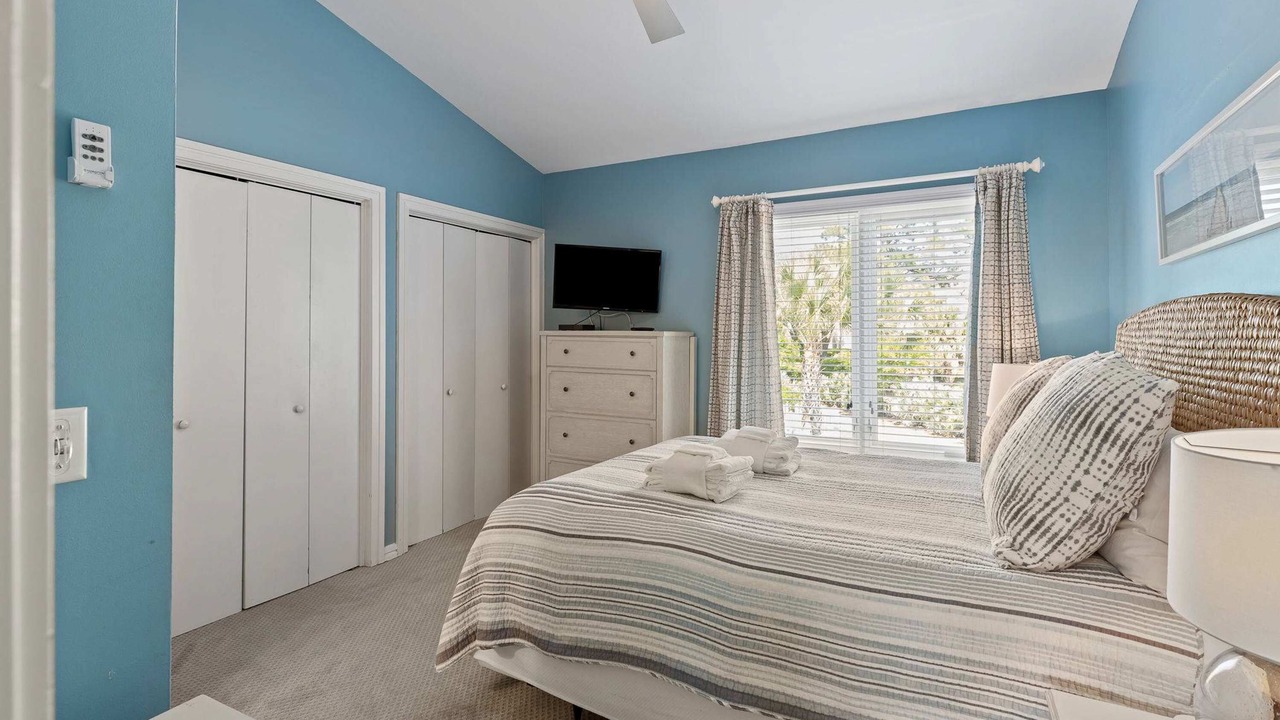 Photo of Bedroom in South Beach
