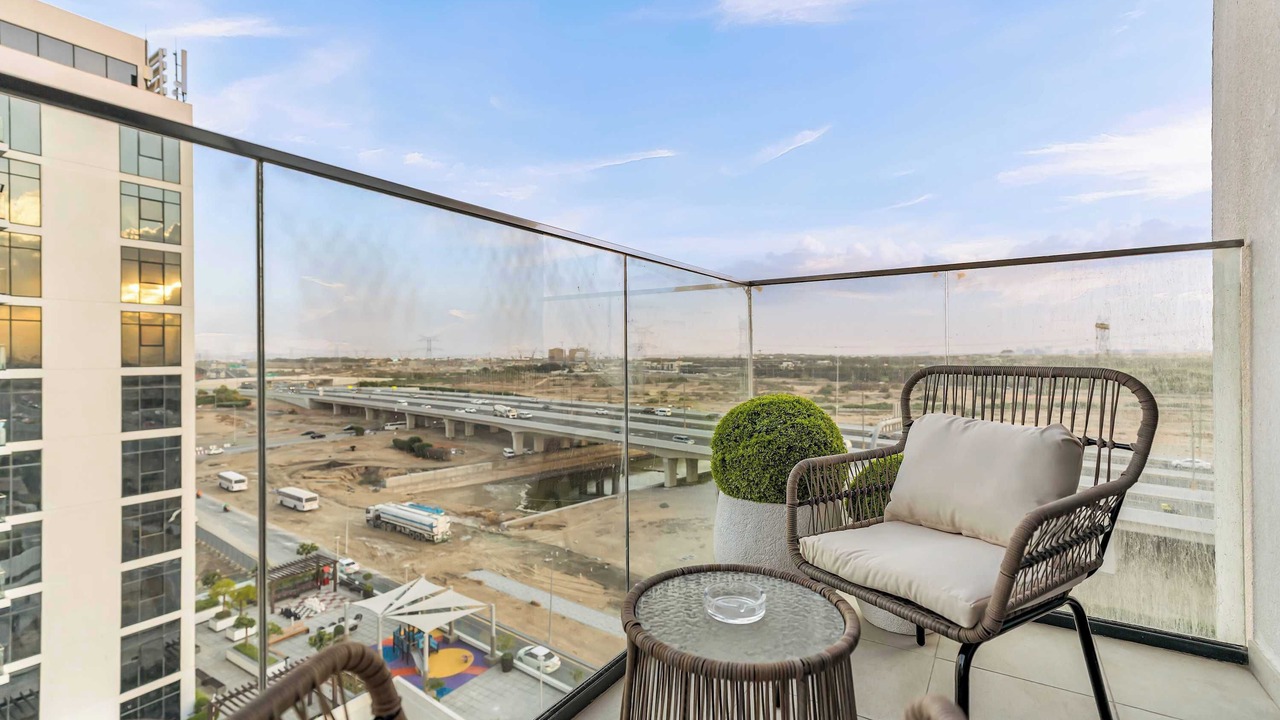 Photo of Patio Balcony in Nad Al Sheba