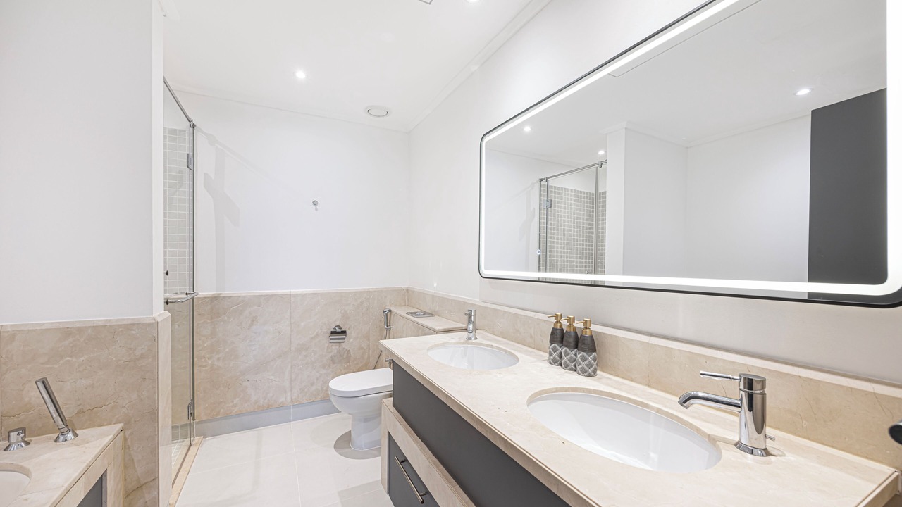Photo of Bathroom in Downtown Dubai