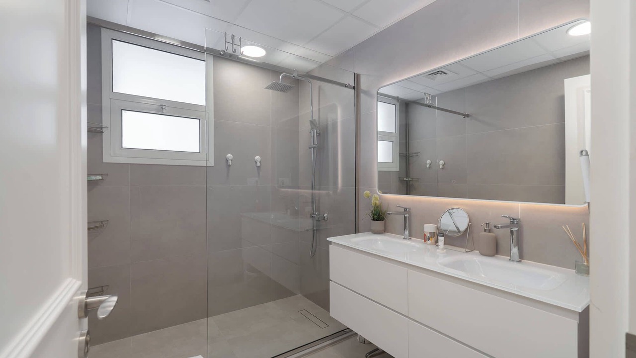 Photo of Bathroom in Dubai Sports City
