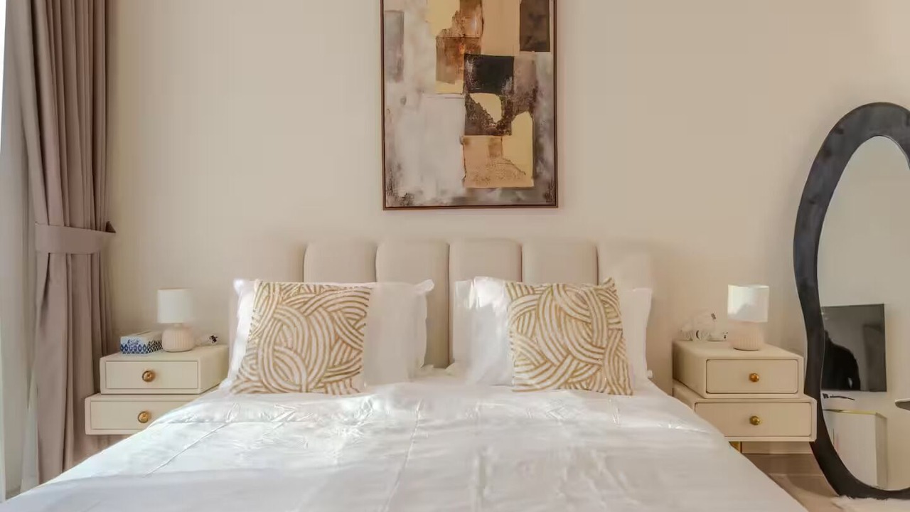 Photo of Bedroom in Jumeirah Village Circle