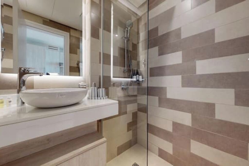 Photo of Bathroom in Palm Jumeirah