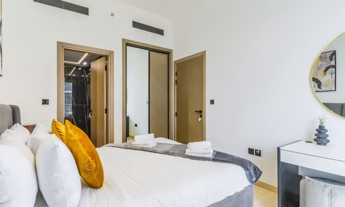Photo of Bedroom in Jumeirah Village Circle