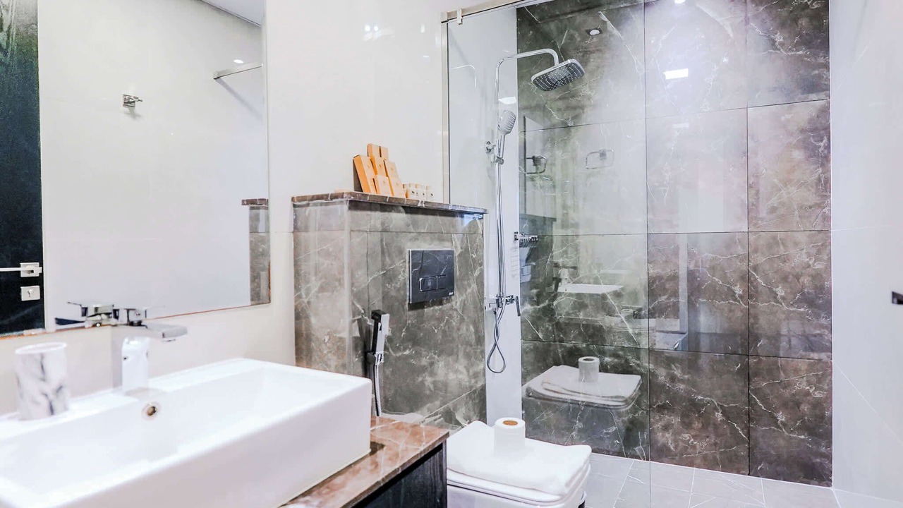 Photo of Bathroom in Al Barsha