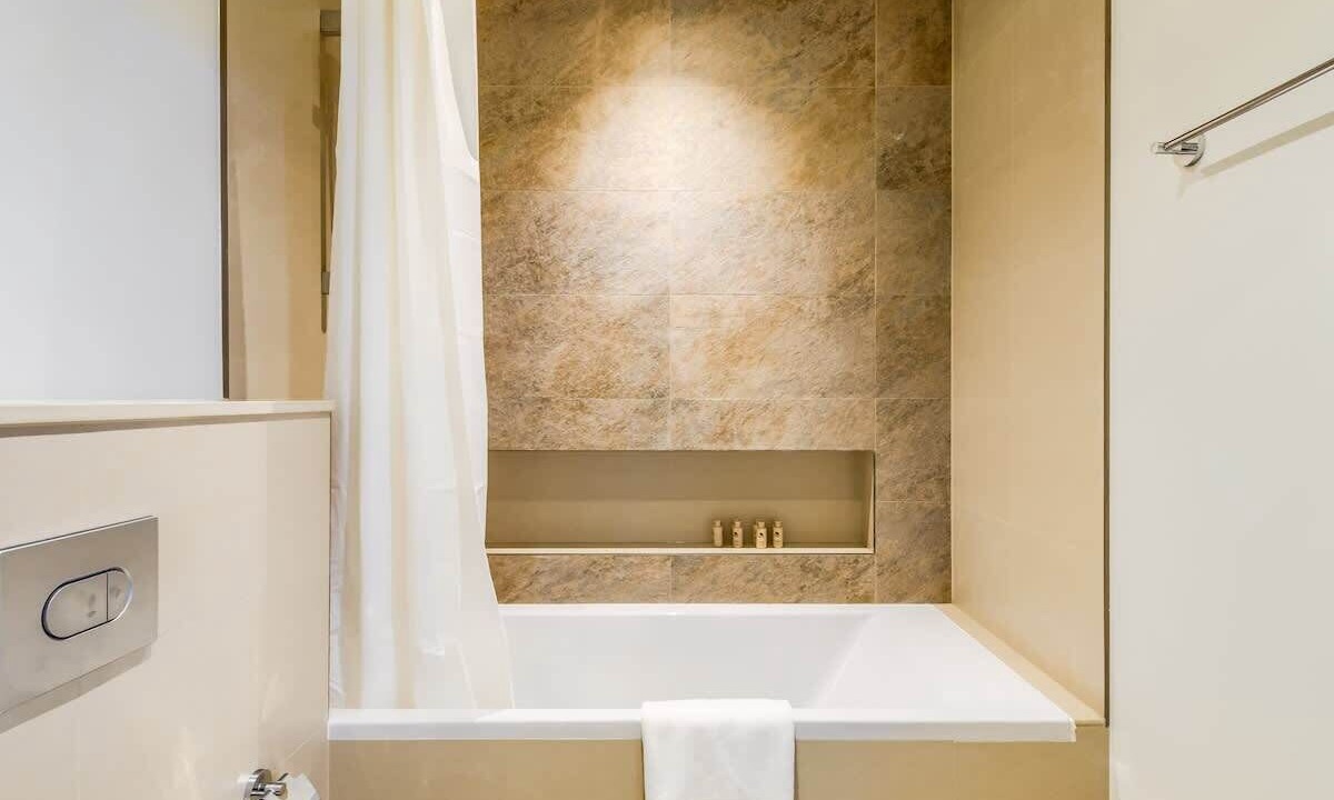 Photo of Bathroom in Za'abeel 2
