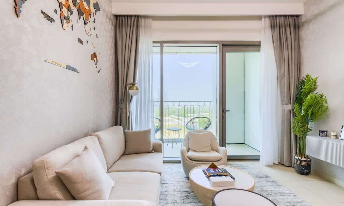 Photo of Livingroom in Za'abeel 2