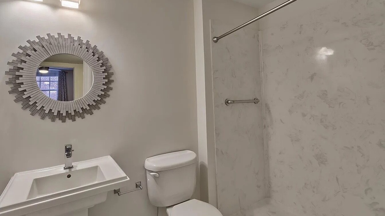 Photo of Bathroom in Shandon