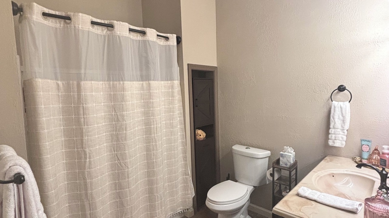 Photo of Bathroom in Ellijay