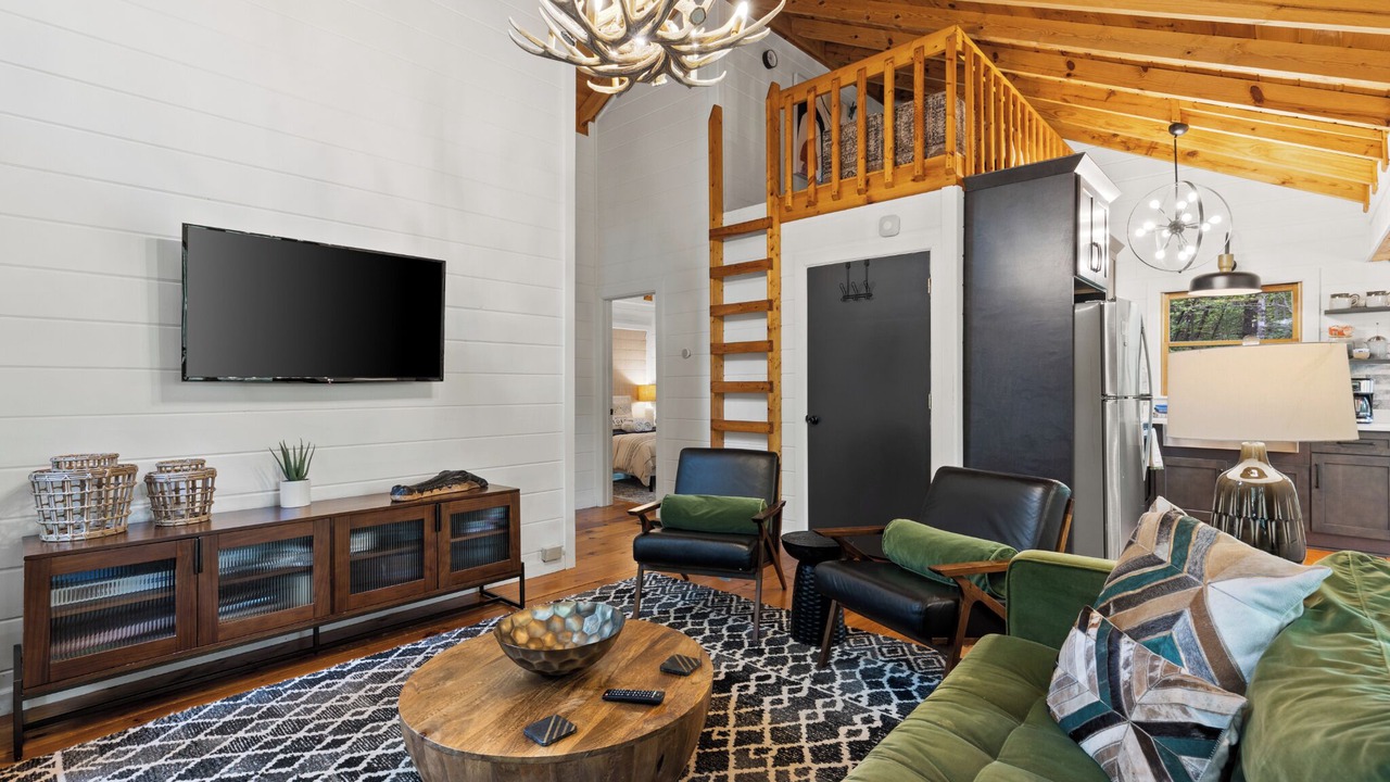 Photo of Livingroom in Blue Ridge