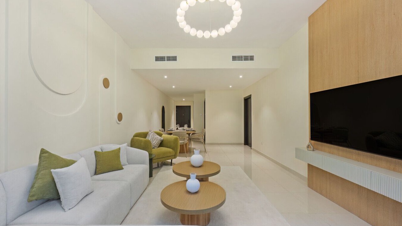 Photo of Livingroom in Trade Center