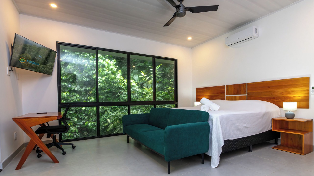 Photo of Bedroom in Portalon