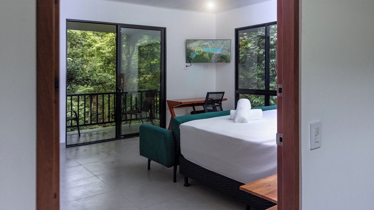 Photo of Bedroom in Portalon