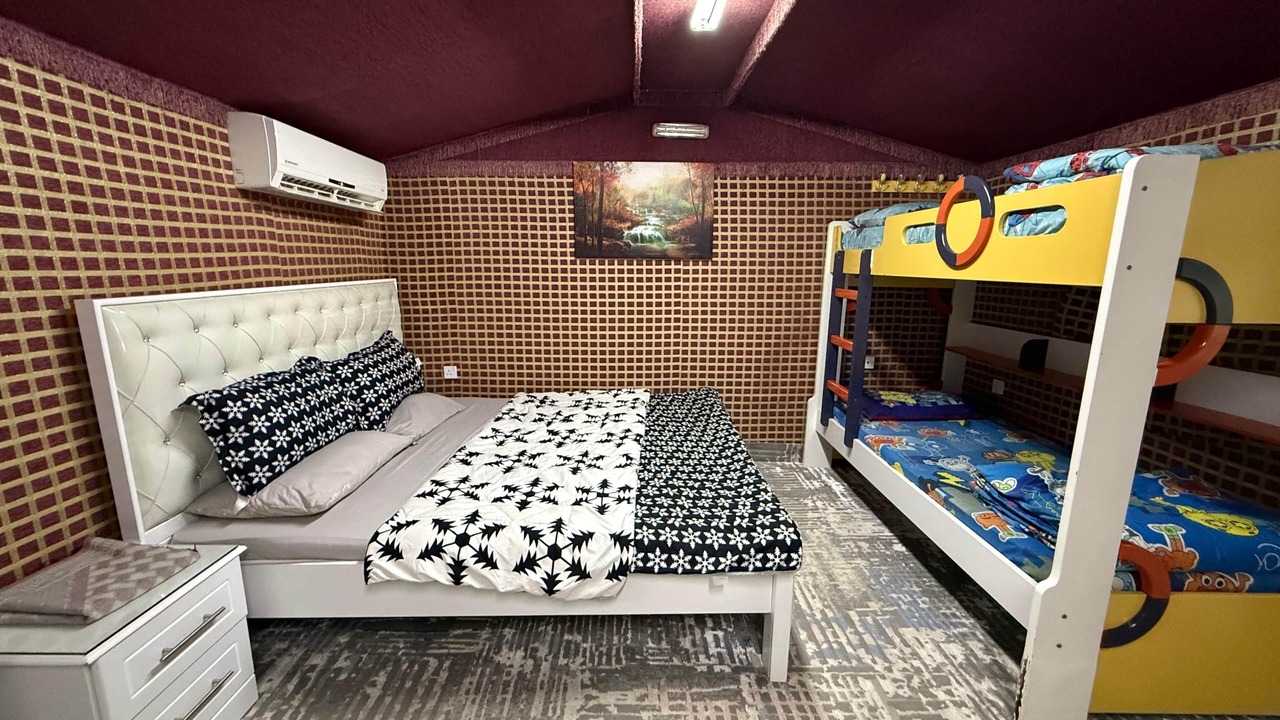 Photo of Bedroom in Khatt