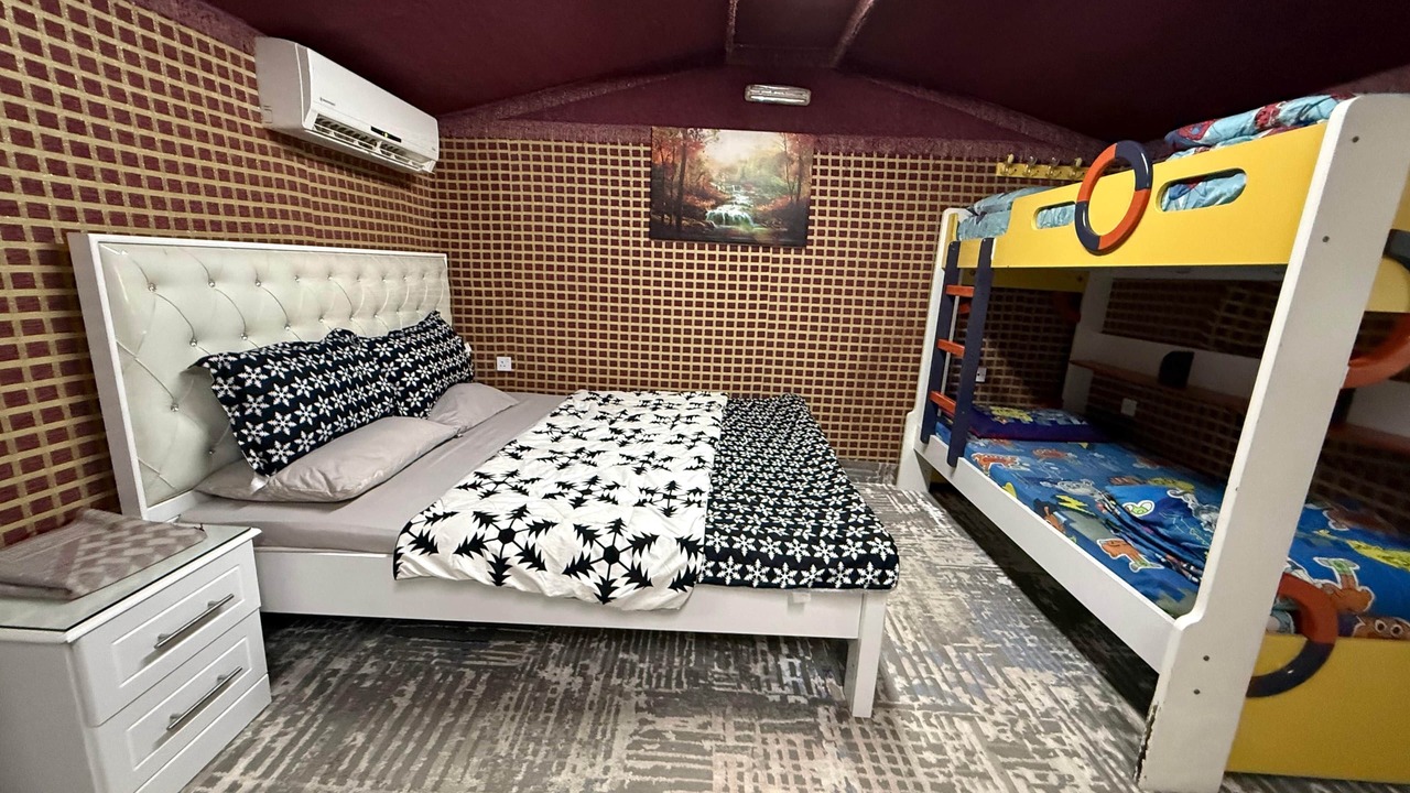 Photo of Bedroom in Khatt